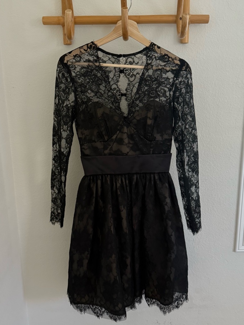 JESSICA MCCLINTOCK vintage 80s Black lace long mesh sleeve dress whimsigoth goth